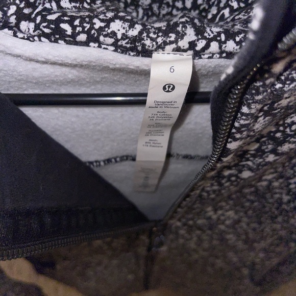Lululemon full-zip scuba hoodie - Picture 4 of 4